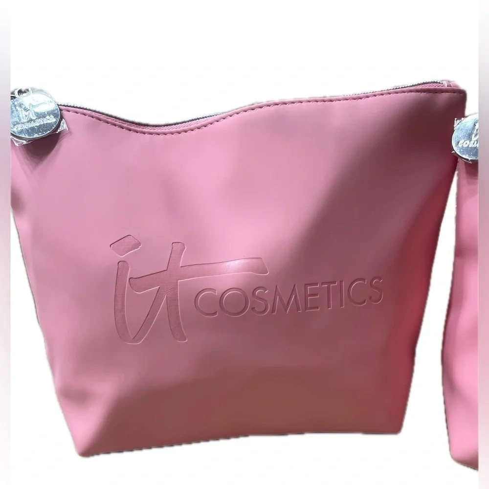 it COSMETICS XL Zip Travel Cosmetic Bags, Pink & Silver-Tone Hardware, NWOT (2)